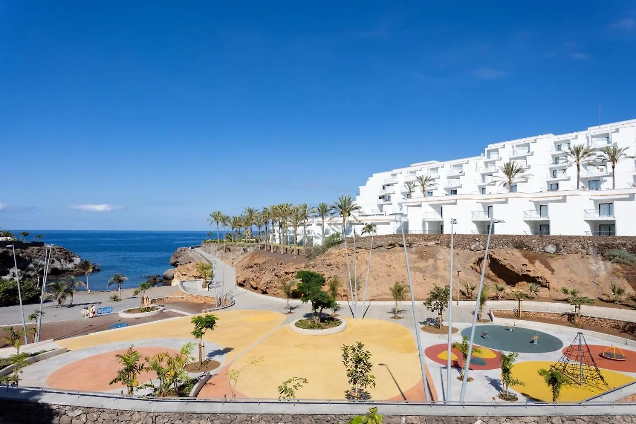 Paradise Beach Suite Адехе